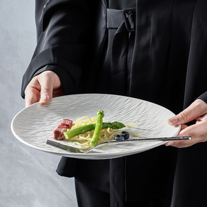 Plato plano de cerámica blanca con diseño redondo de roca de lujo para bodas o fiestas, plato de comida occidental de cerámica para carne y espaguetis - Product Image 6