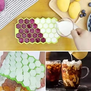 Moule à glaçons en silicone à 37 compartiments, plateau à glaçons en nid d'abeille avec couvercle - Product Image 2