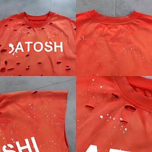 Camiseta Oversize de Algodón de Alta Calidad con Gráficos, Estampado y Bordado, Hombro Caído, Efecto Desgastado, Personalizada por el Fabricante - Product Image 3