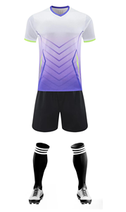 Ballon <span class=keywords><strong>de</strong></span> football <span class=keywords><strong>de</strong></span> compétition, conçu avec des panneaux <span class=keywords><strong>de</strong></span> soutien musculaire pour une stabilité et une puissance accrues - Product Image 1