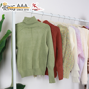 Maglione Corto Vintage in Lana KingAAA, Pullover <span class=keywords><strong>Femminile</strong></span> di Seconda Mano, Maglioni Invernali Spessi, <span class=keywords><strong>Abbigliamento</strong></span> all'<span class=keywords><strong>Ingrosso</strong></span> - Product Image 1