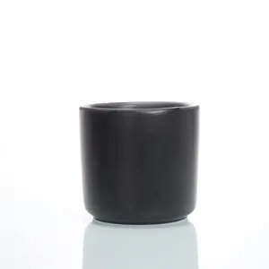 Fournisseur d'échantillons gratuits porte-bougie en céramique sans glaçage chandelier porcelaine vente en gros pots de bougie pour décoration de maison mariage
