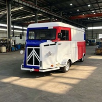 Camion de restauration mobile rétro entièrement personnalisé, chariot à snacks commercial avec accessoires de cuisine pour la vente en extérieur de café, glaces et hot-dogs