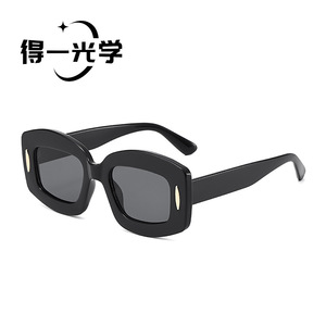 Square Oversized <b>Sunglasses</b> For Women UV400 PC Frame Type 3 Sunshades - Product Image 2