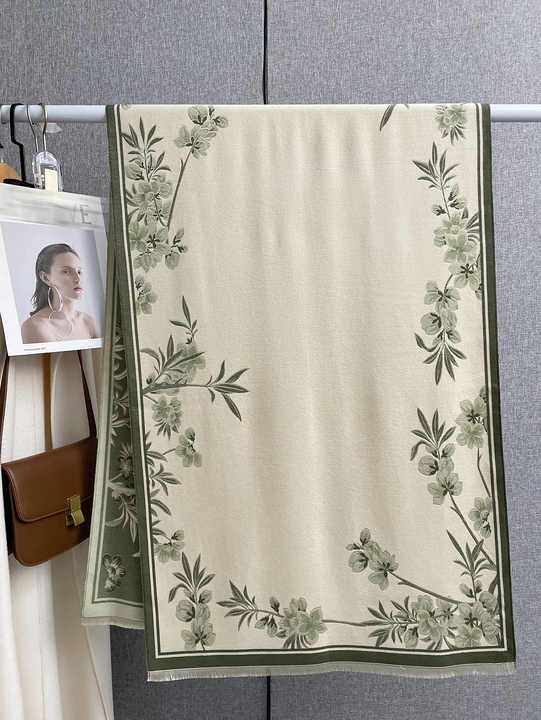 Winter Elegant Plum Blossoms Printed Soft Head Scarf Women's Double