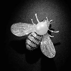 Bros hewan, Pin bros serangga, berlian imitasi logam Korea, bros lebah mode grosir - Product Image 2