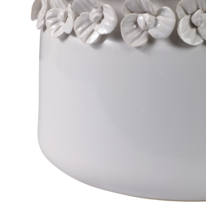Set di due vasi decorativi in ceramica bianca con applicazioni floreali per interni ed esterni - Product Image 4