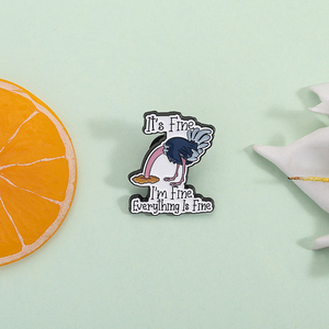 Está bien, estoy bien, <span class=keywords><strong>todo</strong></span> está bien, Pin de esmalte fino, cita divertida, broche de Metal, insignia de solapa, regalo de joyería al por mayor - Product Image 2