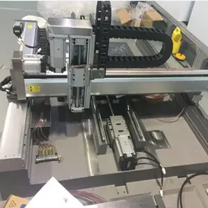 Serie di tabelle Slide CNC, corsa massima 2000mm, carico pesante 165kg, modulo lineare a vite ad asse singolo fornito Ht 10 anni XYZ