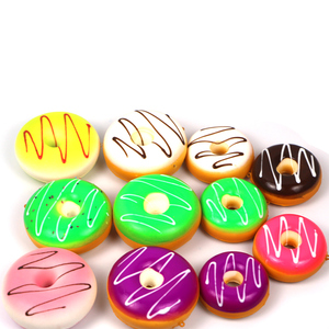 Jouets Squishies Donut Kawaii, jouets alimentaires simulés parfumés à remontée lente pour enfants de 5 à 7 ans - Product Image 1