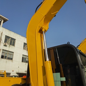 Used Komatsu PC70-8 7 Ton <b>Small</b> Crawler Excavator with Crushing Hammer Core Components Include Engine and Pump - Product Image 5