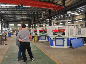 Machine de moulage par injection-soufflage automatique en une étape pour bouteilles en plastique HDPE/PP/PE/PET, composants moteur PLC Mitsubishi, <span class=keywords><strong>Anco</strong></span> 50kW - Product Image 6