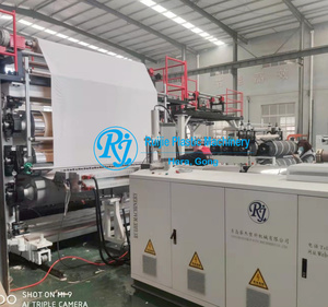 Machine d'extrusion de plastique pour la production de revêtements de <span class=keywords><strong>sol</strong></span> en PVC, sans bulles ni mousse, pour lignes de production de cuir - Product Image 3