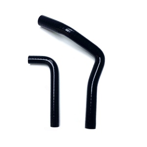 Yamaha <span class=keywords><strong>DT125</strong></span> <span class=keywords><strong>R</strong></span> 2005-2010 Kit de tuyau de radiateur en silicone essentiel pour un système de refroidissement de moto efficace - Product Image 4