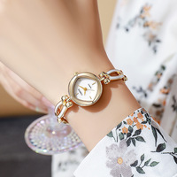 Montre classique tendance pour femme, bracelet en cuir, montre vintage à chiffres romains, montre à quartz rétro