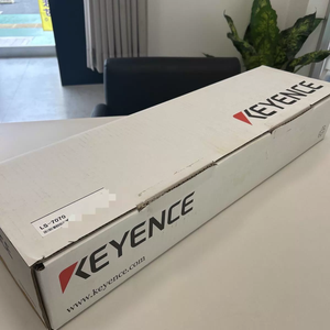 KEYENCE LS-7070 High Speed, High-precision Digital Micrometer LS-7000 Series <b>Sensor</b> Head Without Display Machine Function - Product Image 4