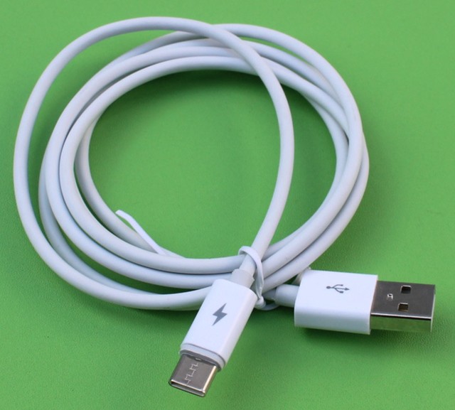 SKYLIGHT 5A 1m Fast Charging Type-C TPE Data Cable Braid Shielding Pure Copper Conductor White for Mobile Phones Earphone for