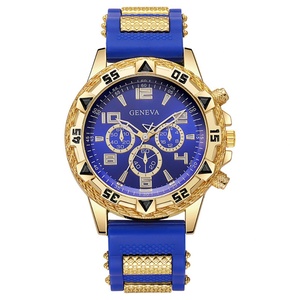 Reloj Deportivo de Lujo para Hombre con Esfera Azul, Bisel Dorado, Correa de Silicona y Función de Cronógrafo - Product Image 5