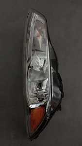 Accessori per auto fari fari fari per fari <span class=keywords><strong>Ford</strong></span> <span class=keywords><strong>FOCUS</strong></span> 2015-2018 bianco alogeno <span class=keywords><strong>nuova</strong></span> condizione - Product Image 3