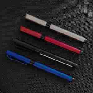 Bolígrafo Metálico Portátil con Logotipo Personalizado Impreso en Serigrafía y Banner Extraíble - Regalos Corporativos Personalizados y Artículos Promocionales para Eventos - Product Image 2