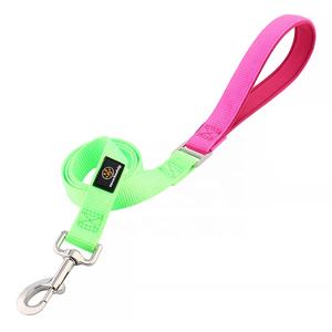 Correa de nailon con relleno de neopreno para mascotas, accesorio transpirable de colores variados - Product Image 1
