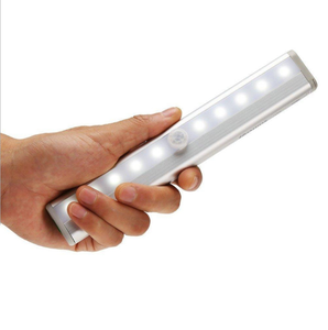 YIDUN 190mm portatile <span class=keywords><strong>a</strong></span> <span class=keywords><strong>batteria</strong></span> LED luce di fabbrica prezzo gratuito sensore di installazione <span class=keywords><strong>per</strong></span> il rilevamento del corpo umano - Product Image 1