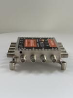 HFL558TY/558 Commutateur satellite numérique HD 5x5x8 950-2150MHz 4 entrées SAT 1 entrée Terre type F 8 sorties type F