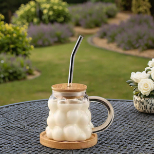 Mejor Venta de vidrio de borosilicato en forma de uva Desayuno creativo Latte Copa de vino Taza de jugo Taza de regalo con tapa de bambú y pajita - Product Image 3