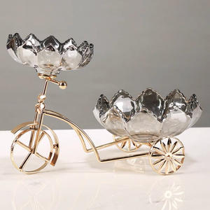 Plateau à fruits en métal de luxe AURORA pour présentation sur comptoir, pour table basse de salon, décoration haut de gamme pour la maison, bonbons, en-cas - Product Image 3