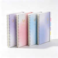 Carnet spirale B5, 124 feuilles, 80 g/m², couverture PP, sangle, intercalaires, lignes, dégradé animalier, 4 motifs, papeterie étudiante, vente en gros