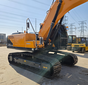 รถขุดฮุนได 220LC-9S มือสองจากเกาหลี น้ำหนัก 21.2 ตัน สภาพดี บุ้งกี๋ขนาด 1.0-1.05 เมตร กำลัง 125 กิโลวัตต์ - Product Image 6