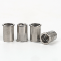 Insert fileté à tête fraisée moletée en acier inoxydable 304, à extrémité ouverte, M3-M12, pour boîtiers en tôle
