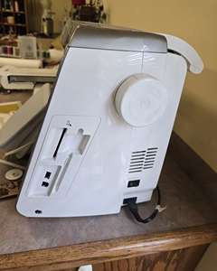 Machine à <span class=keywords><strong>coudre</strong></span> vintage pour la maison bricolage réparation de vêtements opération informatisée avec composants de moteur à noyau pour équipement artisanal - Product Image 2