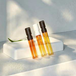 맞춤형 로고 유리 향수 분무기 미니 스프레이 병 여행용 사이즈 1.5ml/2ml/2.5ml 리필 가능 스킨케어 세럼 OEM 공급업체 - Product Image 6