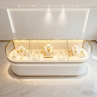 Kiosque de présentation de bijoux et de parfums avec éclairage LED, armoire CNC pour l'affichage en magasin, design élégant de devanture de magasin avec armoire à parfums