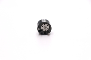 Válvula solenoide PLC AS CO SC8327B002 de 3/2 vías, 1/4" NPT, 220-240V, cuerpo de aluminio para aire y gases inerviosos, estándar americano. - Product Image 1