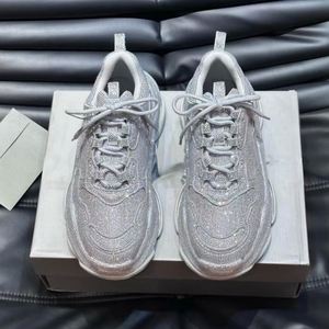 Chaussures décontractées pour hommes de haute qualité, baskets de luxe à la mode en blanc et noir, style marche - Product Image 5
