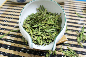 Lion Peak Longjing de la región central, la artesanía tradicional conserva la frescura, la mejor selección de té - Product Image 4
