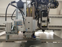 Hongda Boke CNC Perceuse et fraiseuse à six faces à double broche 6 côtés alésage et fraisage pour meubles en bois