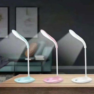 โคมไฟตั้งโต๊ะ LED ไร้สายแบบชาร์จไฟได้ ขายดี พร้อมพอร์ต USB ชาร์จไฟได้ ปกป้องสายตา ปรับความสว่างได้ 3 ระดับ พร้อมคอห่านปรับงอได้ - Product Image 5