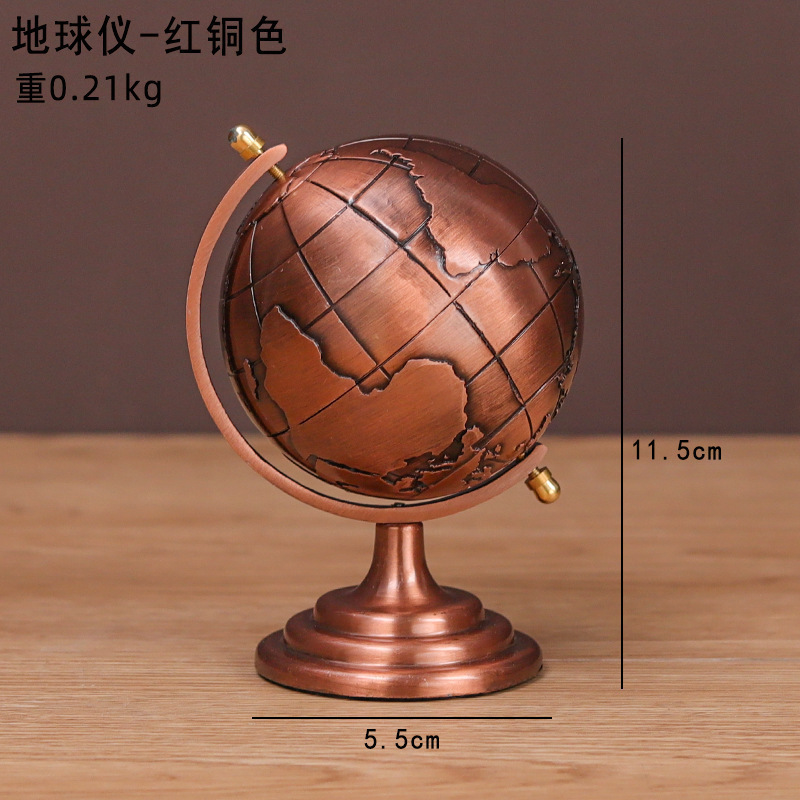 Ornement globe en bronze rouge