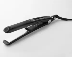 直发器专业沙龙头发专业黑色纳米钛沙龙离子私人标签发铁直发器扁铁