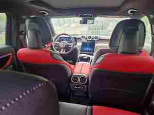 Mercedes <span class=keywords><strong>GLC</strong></span> <span class=keywords><strong>300</strong></span> 4MATIC d'occasion abordable, modèle 2022, prêt à être expédié - Product Image 6