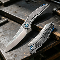 Couteau de poche haut de gamme pour l'extérieur, acier 8cr14mov, alliage d'aluminium + manche en fibre de carbone, outil EDC, couteau pliant pour logo personnalisé