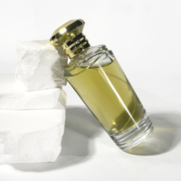 Emballage d'épices le plus vendu de 100ml bouteille en verre cylindrique transparente transparente bouteilles d'huile de parfum vides emballage de parfum de voiture