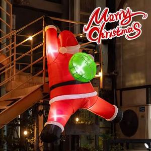 Decoración Navideña Inflable Gigante, Santa Claus Escalando, Decoración Navideña para Exteriores, Santa Claus Inflable con Luz LED Escalando la Pared con Bolsa de Regalos - Product Image 4