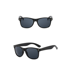 Lunettes de soleil unisexes à monture colorée avec logo OEM 2140 pour cadeaux promotionnels et cadeaux promotionnels - Product Image 3