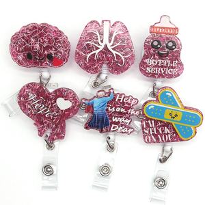 Porte-badge rétractable en plastique avec paillettes, cerveau, cœur, ruban, bouteille, RT, porte-badge yo-yo rétractable, accessoires infirmiers personnalisés en gros - Product Image 1