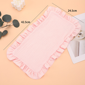 Bavoirs à volants doux et lingettes à écouler pour bébé en mousseline de coton, motifs étoiles et lunes - Product Image 6