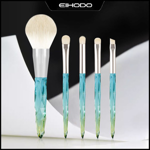 Cangzhou Makeup Brush Set 5pcs Synthetic Fiber Acrylic Handle Foundation <b>Blending</b> Eyeshadow Powder Brush Set - Product Image 4